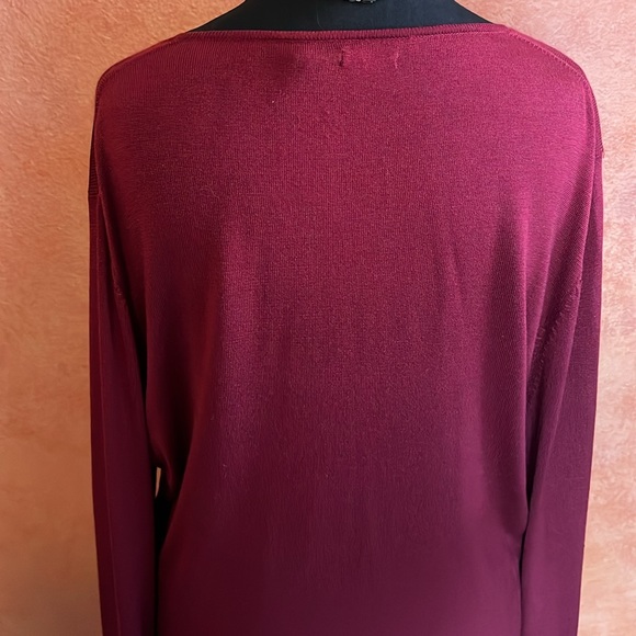 Max studio Merlot color bell sleeve sweater w keyhole front. - Picture 6 of 9